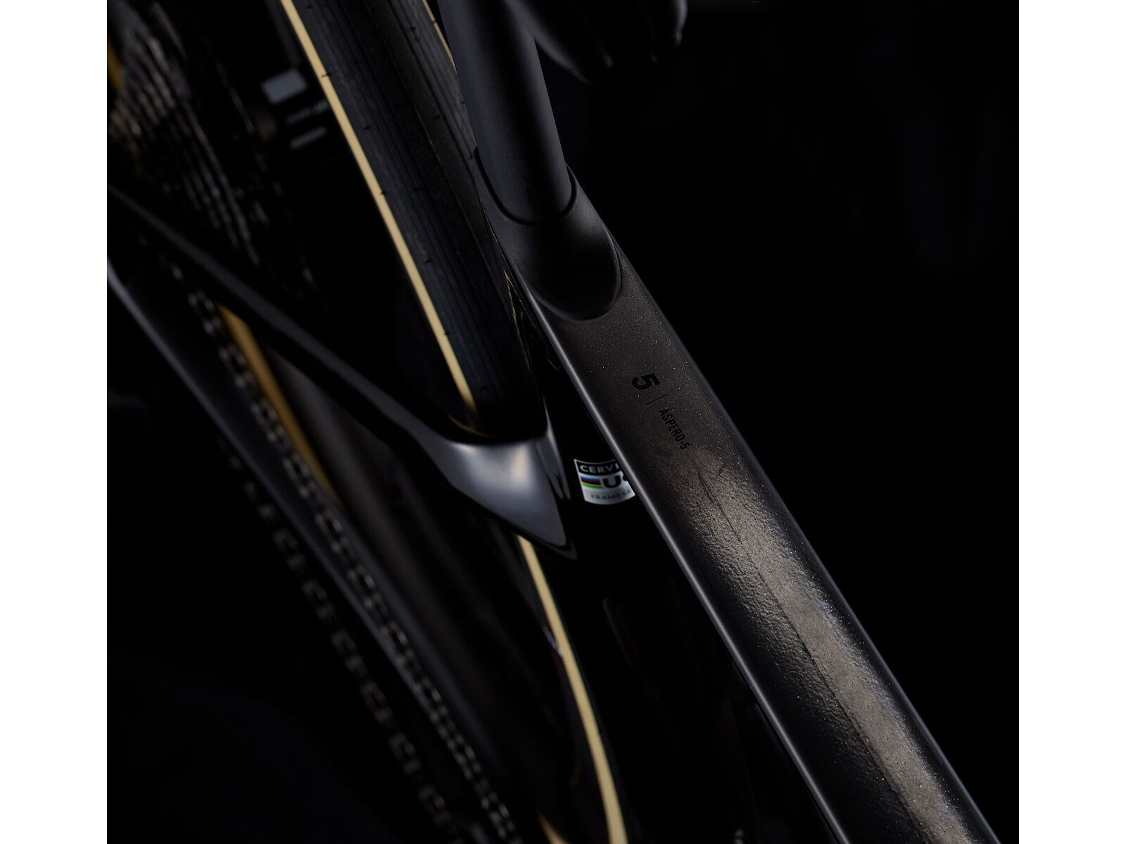 Cervelo Aspero-5 im SALE auf velodeals.de