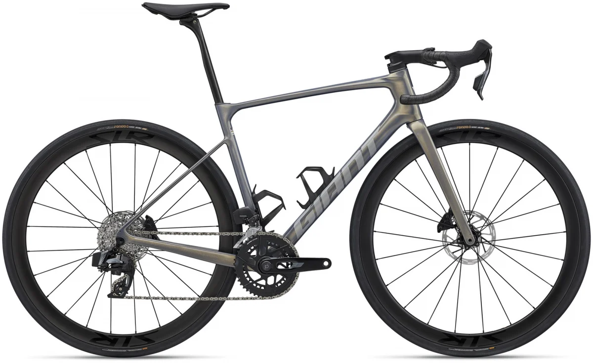 Giant Defy Advanced Pro 1 Moon, Seitenansicht