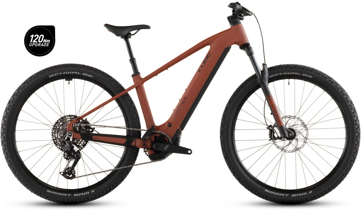 Cube Reaction Hybrid Race 800, Seitenansicht