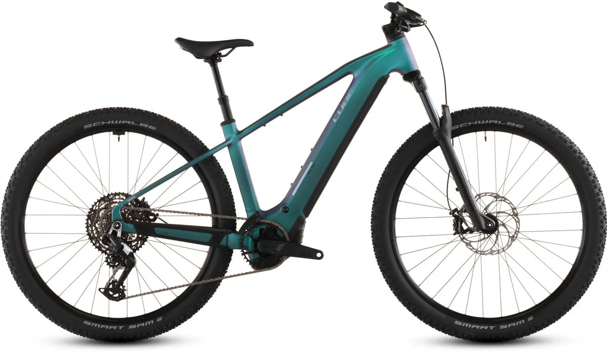 Cube Reaction Hybrid Race 800 polarlight´n´prism 2026, Seitenansicht