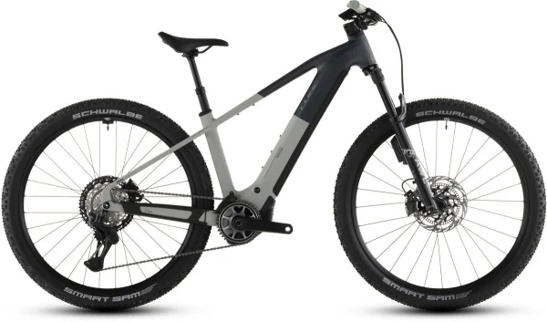 Cube Reaction Hybrid SLT 800 2026