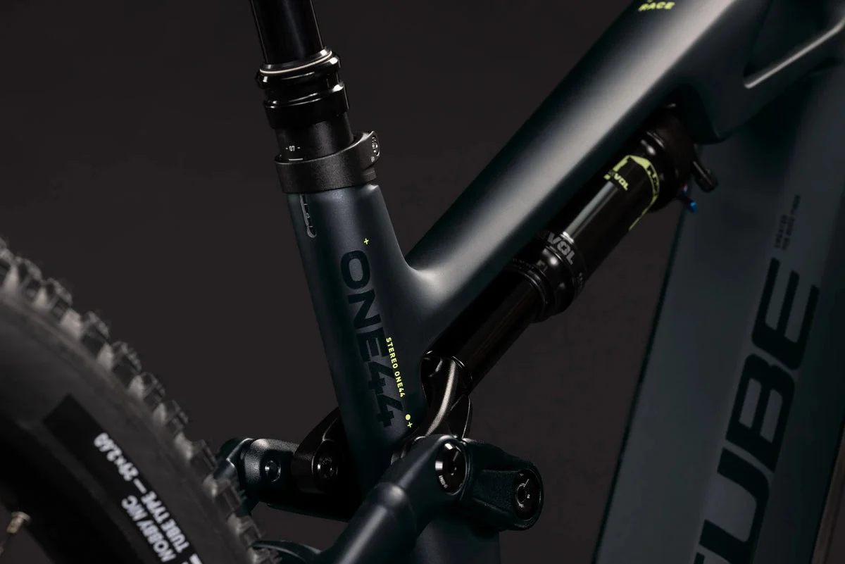 Cube Stereo Hybrid ONE44 HPC Race 800 2027, Bild 3