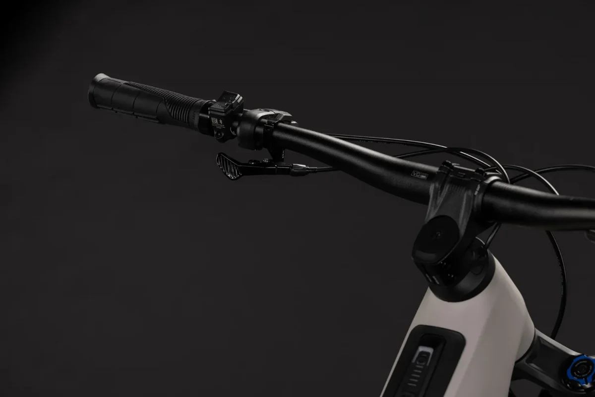 CUBE Stereo Hybrid ONE77 HPC Race 800 2027, Bild 3