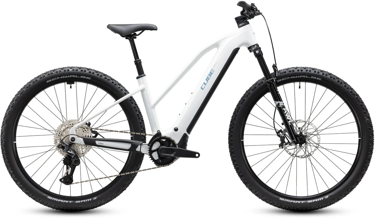 Cube Reaction Hybrid Race 800 2027, Seitenansicht