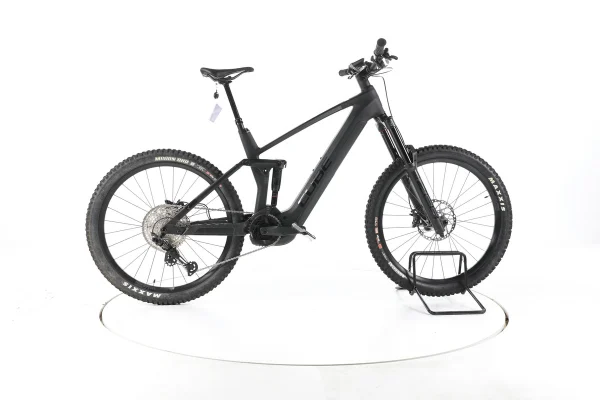 Cube Stereo Hybrid 160 HPC 2023