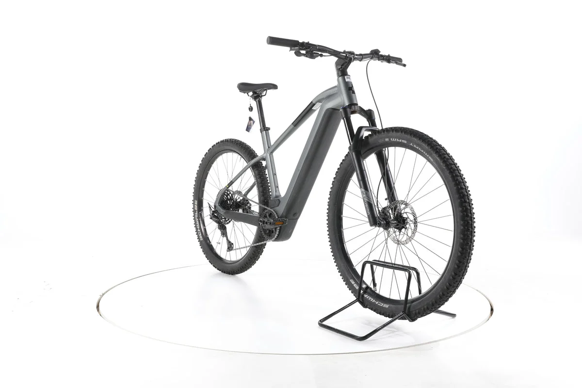 Cube Reaction Hybrid Pro 2023, Bild 3