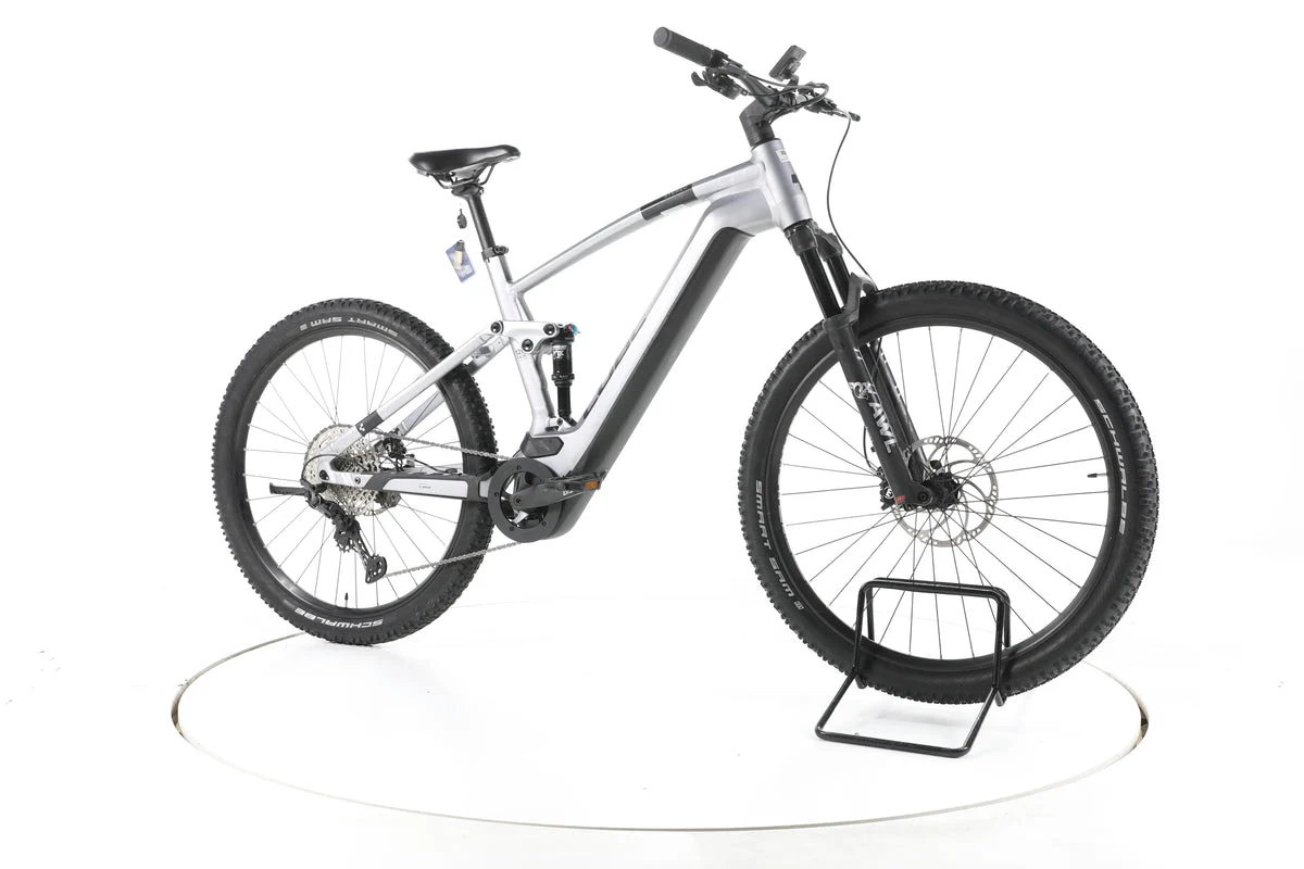 Cube Stereo Hybrid 120 Race 750 2023, Bild 2
