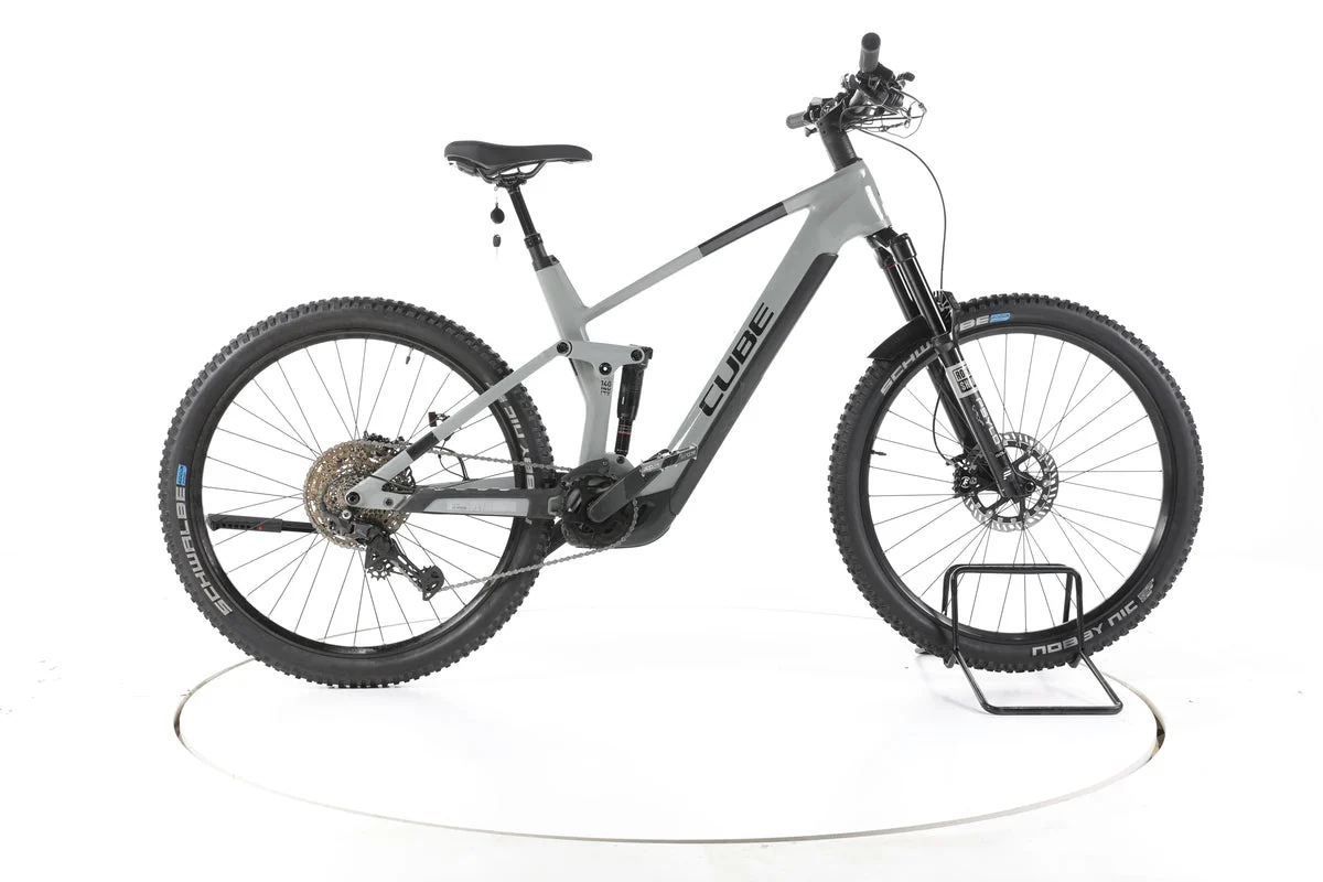 Cube Stereo Hybrid 140 HPC Pro 2025, Seitenansicht