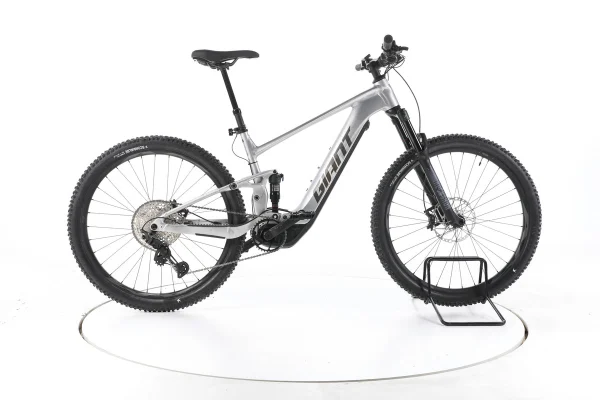Giant Stance E+ Pro 0 2023