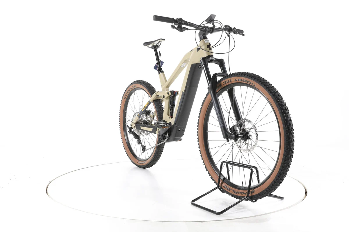 Cube Stereo Hybrid 140 HPC Race 625 2022, Bild 3