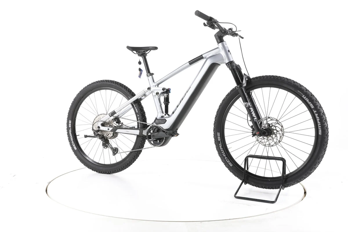 Cube Stereo Hybrid 120 Race 750 2023, Bild 2
