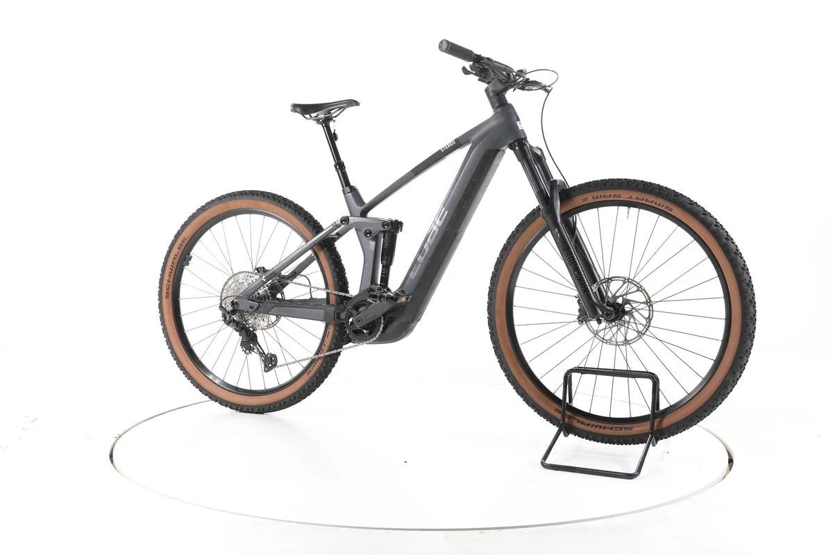 Cube Stereo Hybrid 140 HPC Race 750 2023, Bild 2