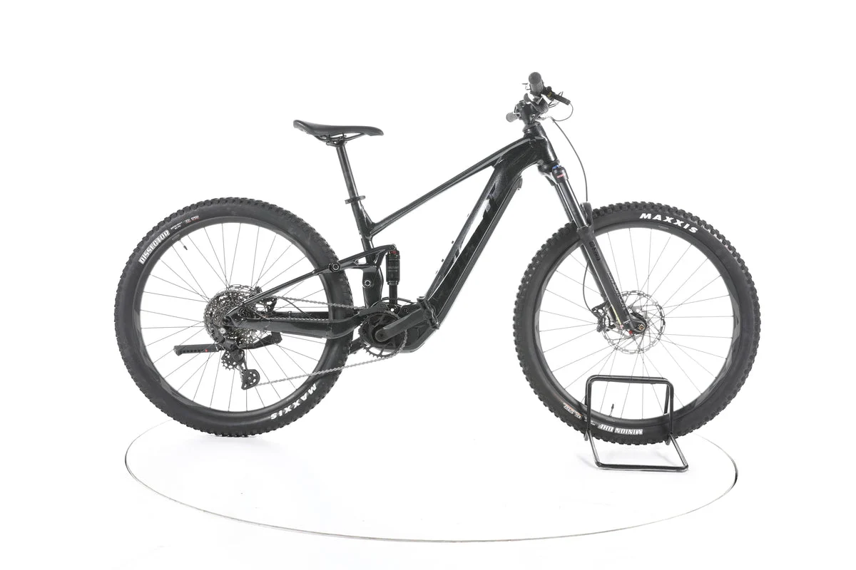 Giant Stance E+2 2023, Seitenansicht