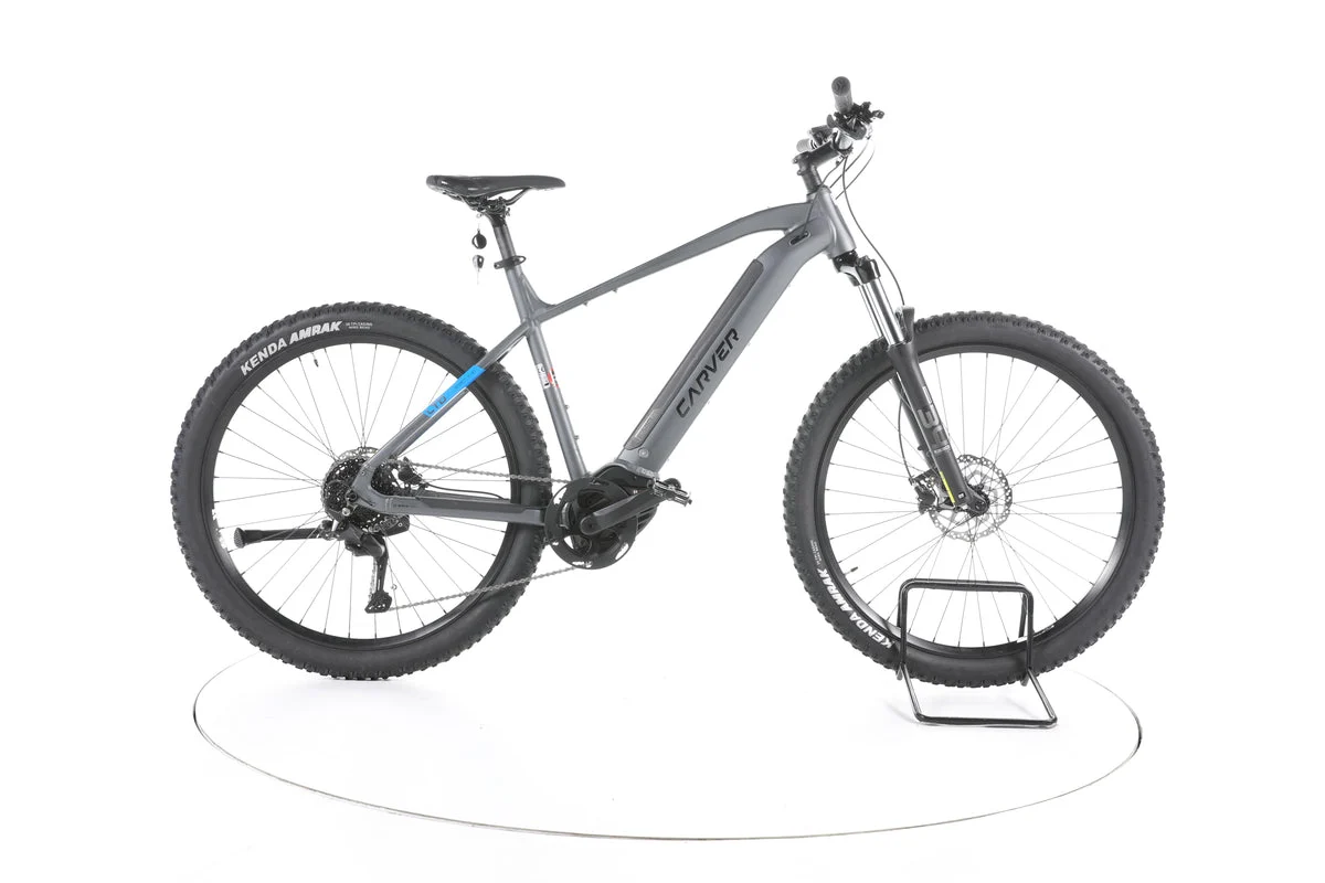 Carver Strict E.410 LTD 2022, Seitenansicht