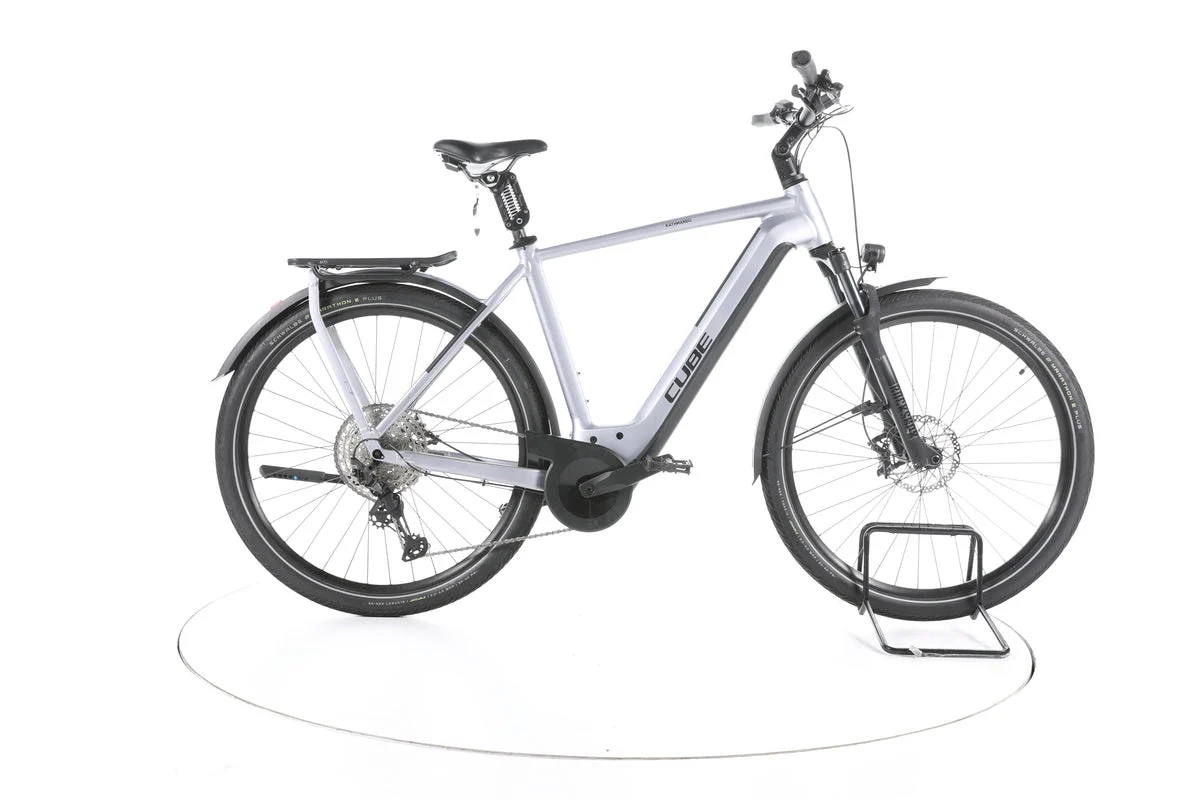 Cube Kathmandu Hybrid 2023, Seitenansicht