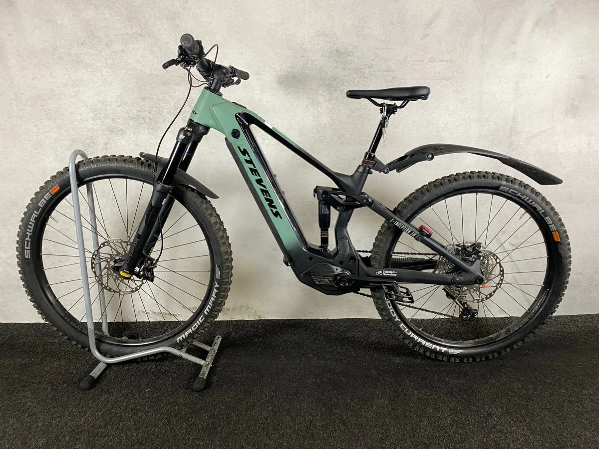 Stevens E-INCEPTION AM 8.7.2 GTF 2024, Seitenansicht