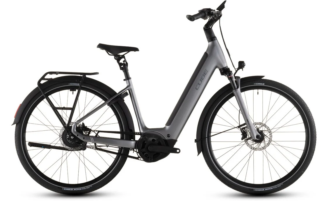 Cube Supreme Hybrid Deluxe Pro 600 600 Wh 2026, Seitenansicht