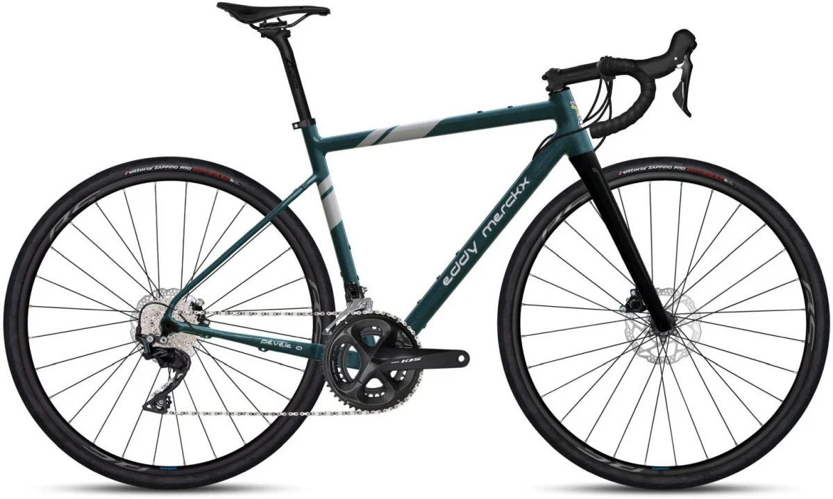 Eddy Merckx Pevele Aluminium 105 2x12 2026, Seitenansicht