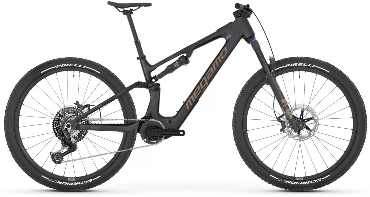 Megamo Reason AIR AL 09 800 Wh Fully, Seitenansicht