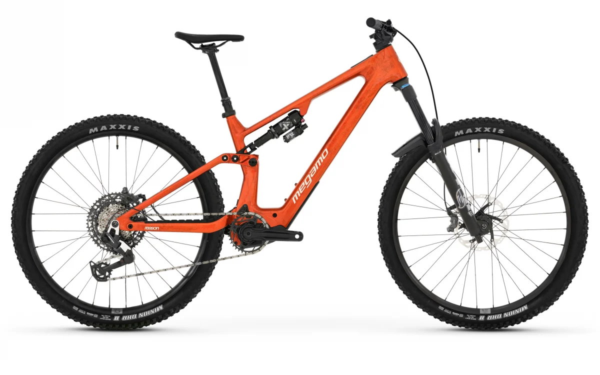 Megamo Reason CRB 05 800 Wh Fully, Seitenansicht