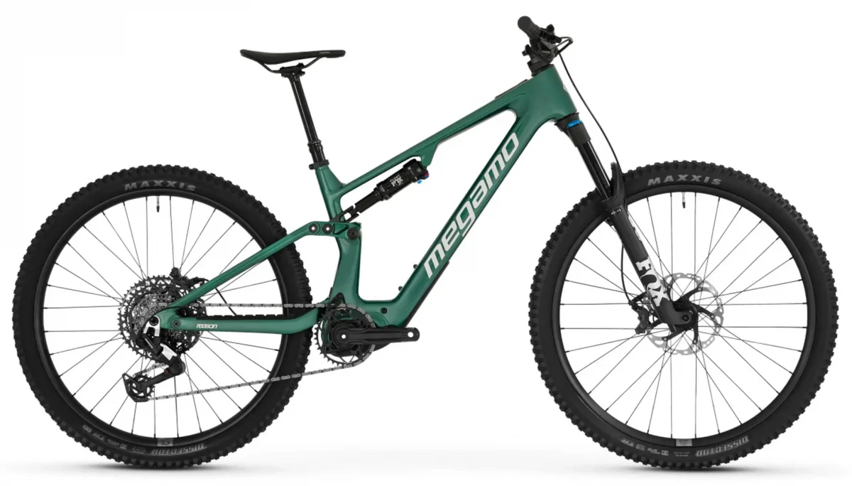 Megamo Reason AIR CRB 05 800 Wh Fully, Seitenansicht