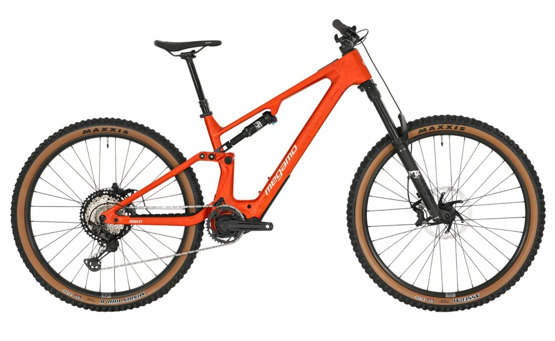 Megamo Reason AIR CRB 07 800 Wh Fully, Seitenansicht