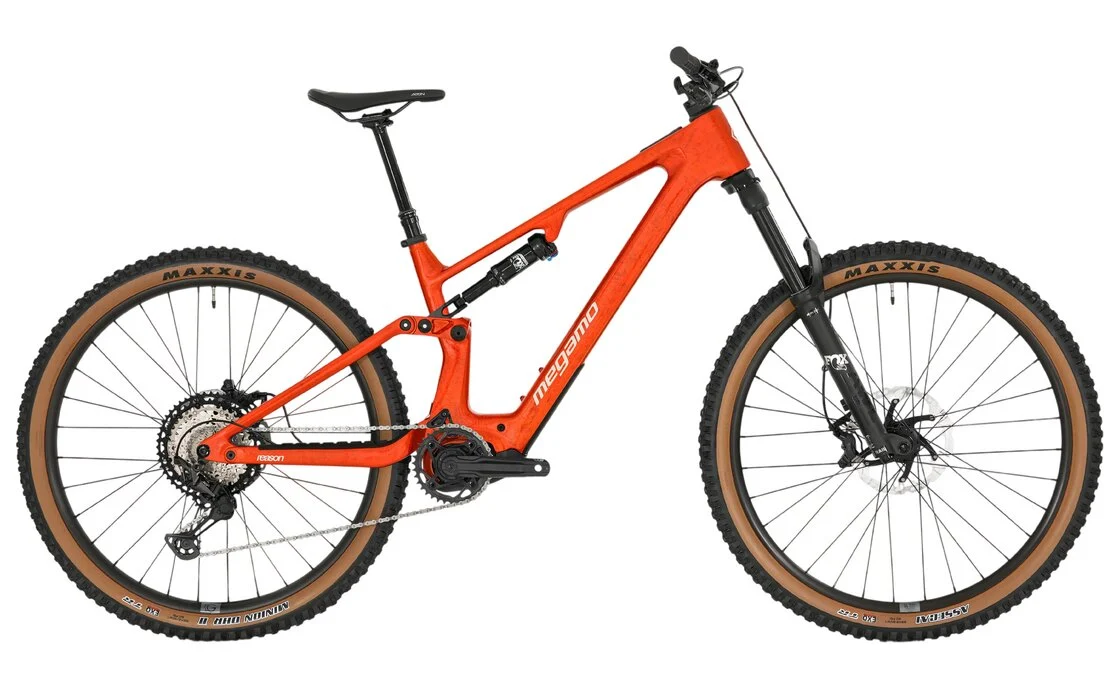 Megamo Reason CRB 07 800 Wh Fully, Seitenansicht