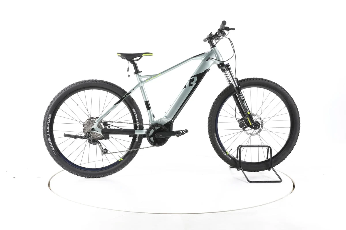R Raymon HardRay E 5.0 2022, Seitenansicht