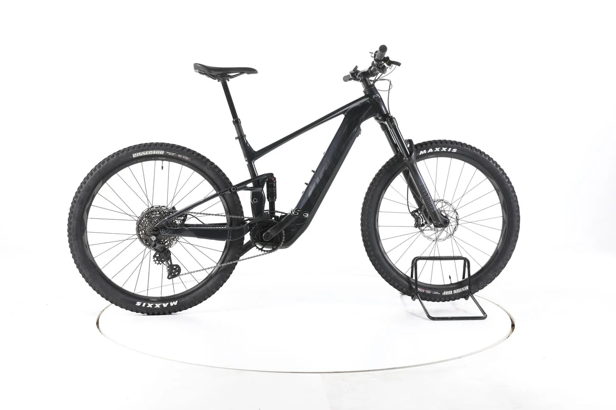 Giant Stance E+ 1 2023, Seitenansicht