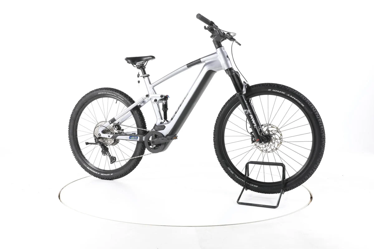 Cube Stereo Hybrid 120 Race 2023, Bild 2