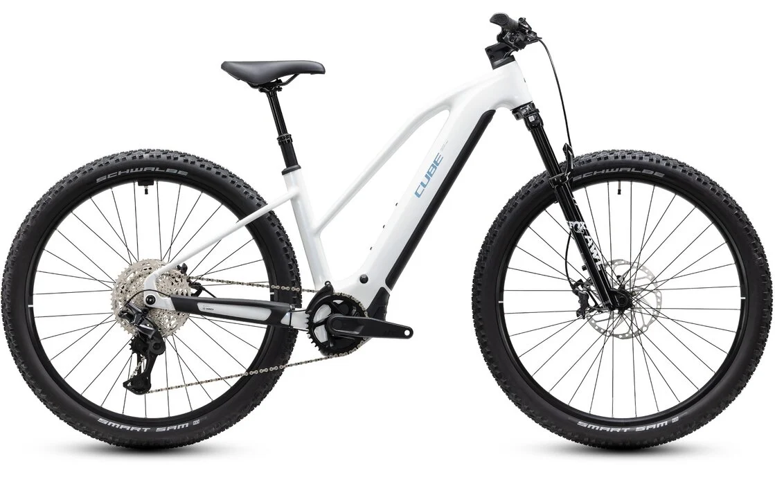 Cube Reaction Hybrid Race 800 800 Wh, Seitenansicht