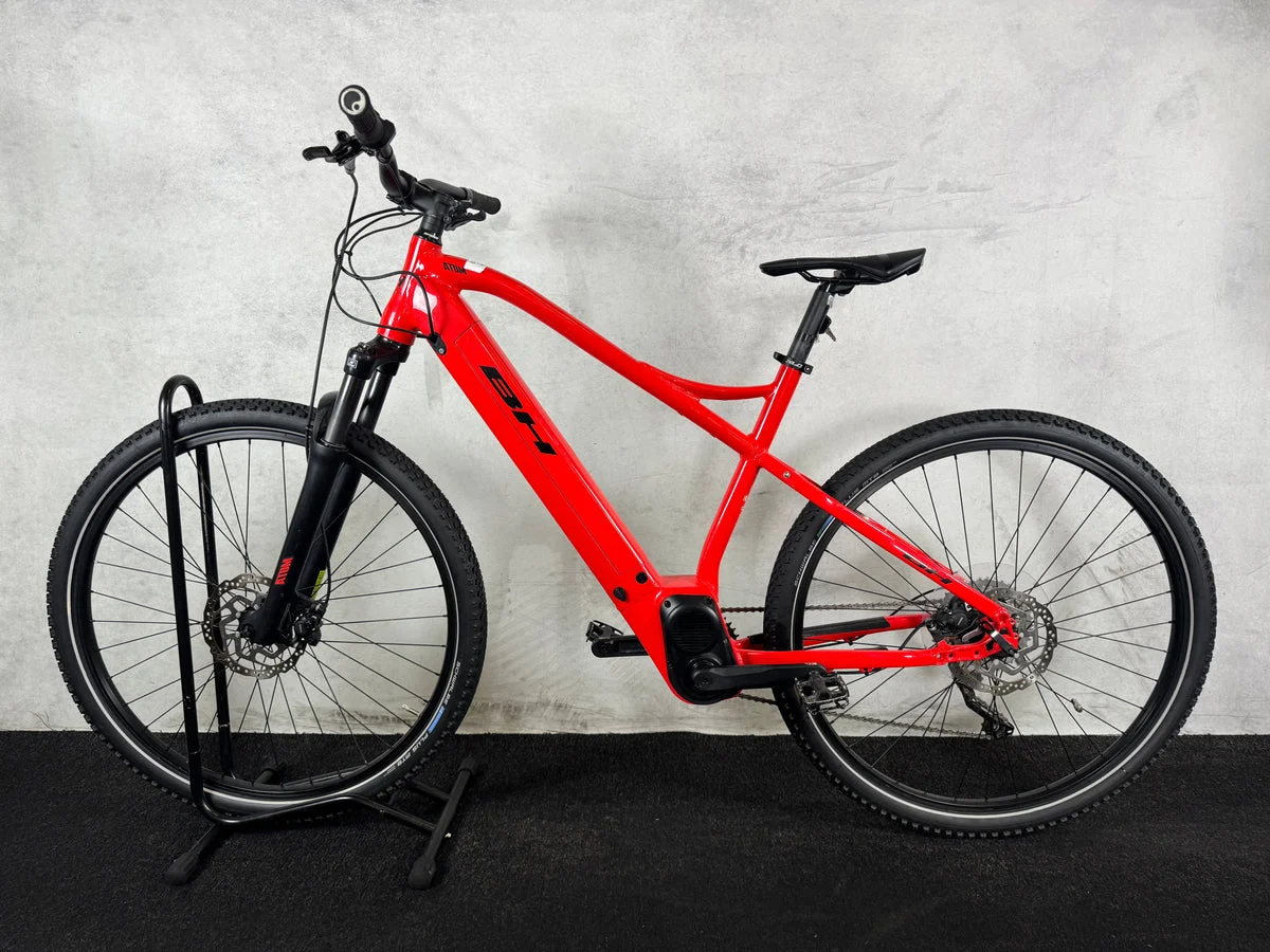 Bh Bikes ATOM Pro 2023, Seitenansicht
