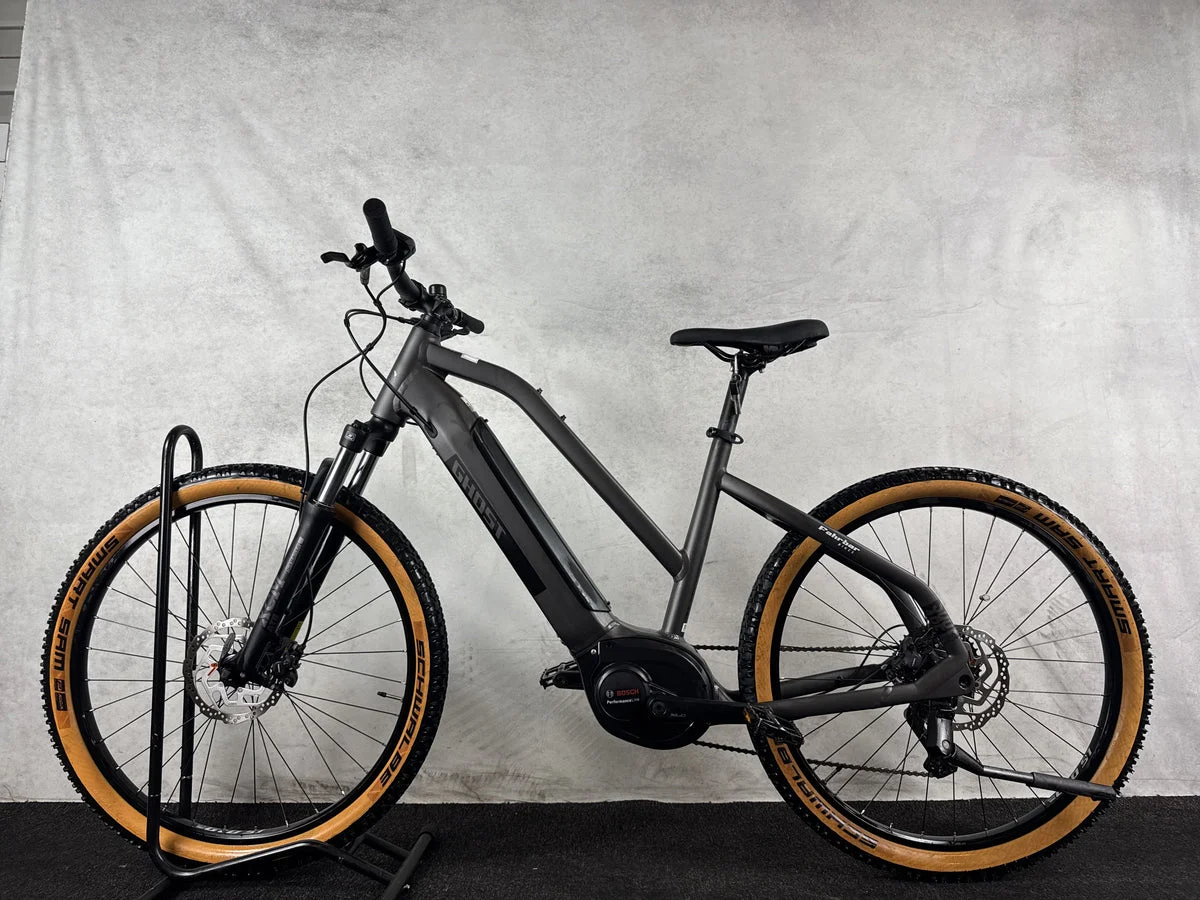 Ghost-Bikes Ghost E-Square Cross Essential B AL 2023, Seitenansicht