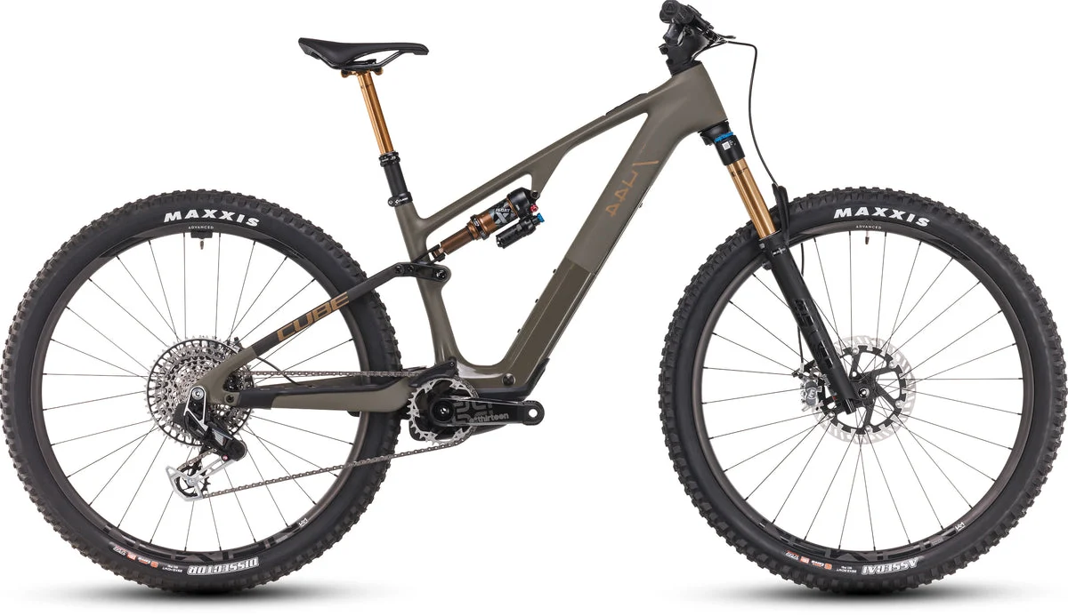 Cube AMS Hybrid ONE44 C:68X SUPER TM 400X, Seitenansicht