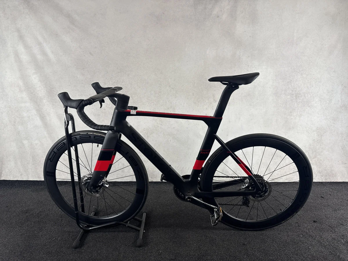 Storck Aerfast.4 L D1 2x12 ZJ Comp 5 2025, Seitenansicht