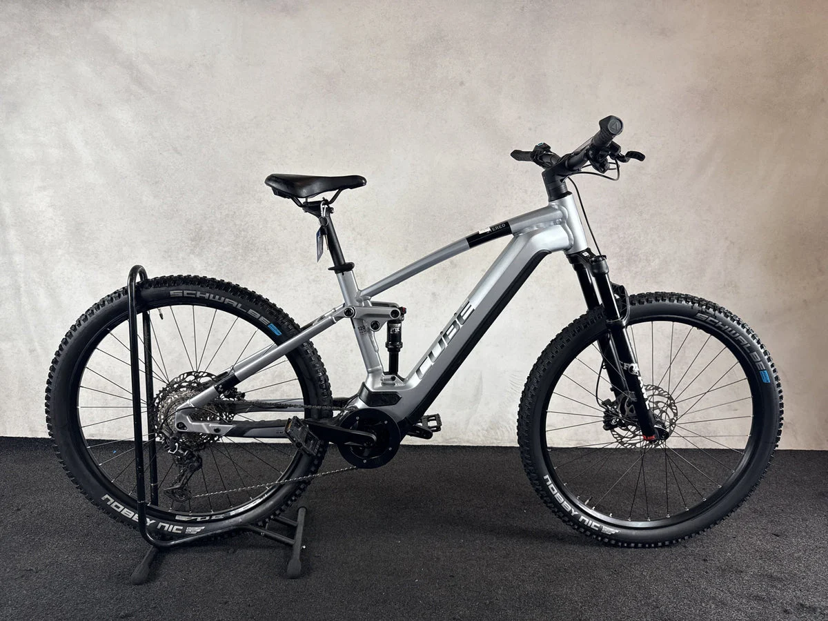 Cube Stereo Hybrid 120 Race 750 2023, Bild 7