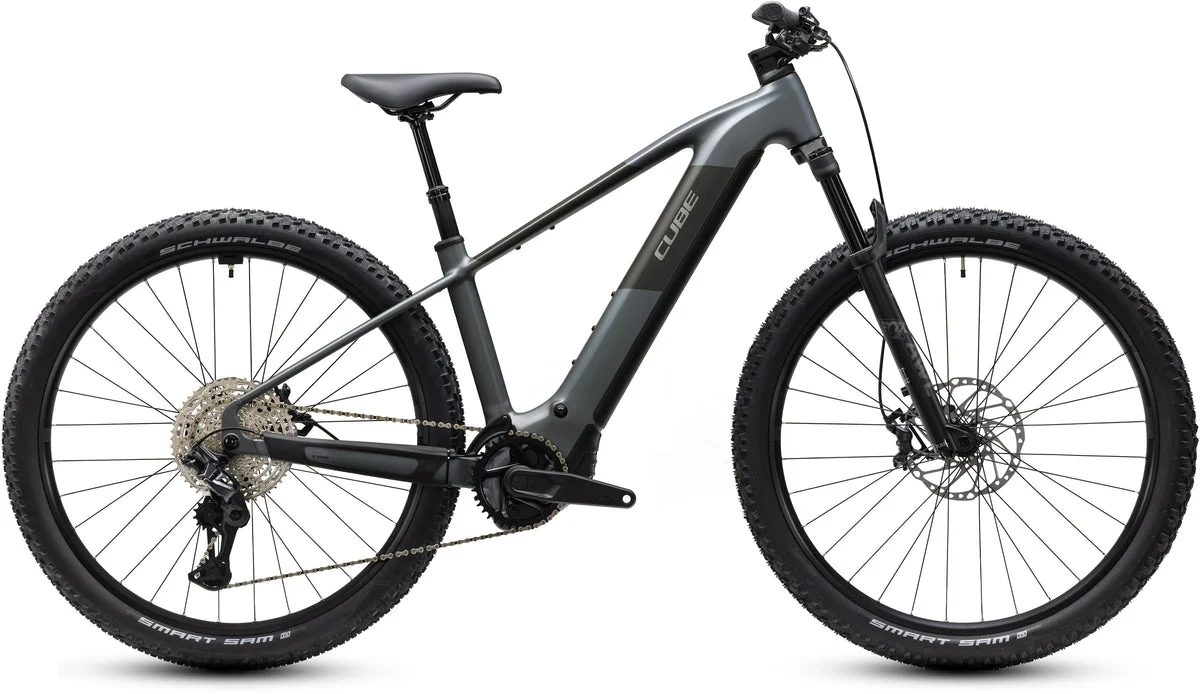 Cube Reaction Hybrid Race 800 Diamant 2027, Seitenansicht