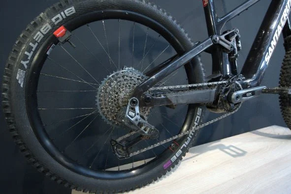 Santa Cruz Bullit 4 C MX GX AXS-Kit 2026, Bild 3