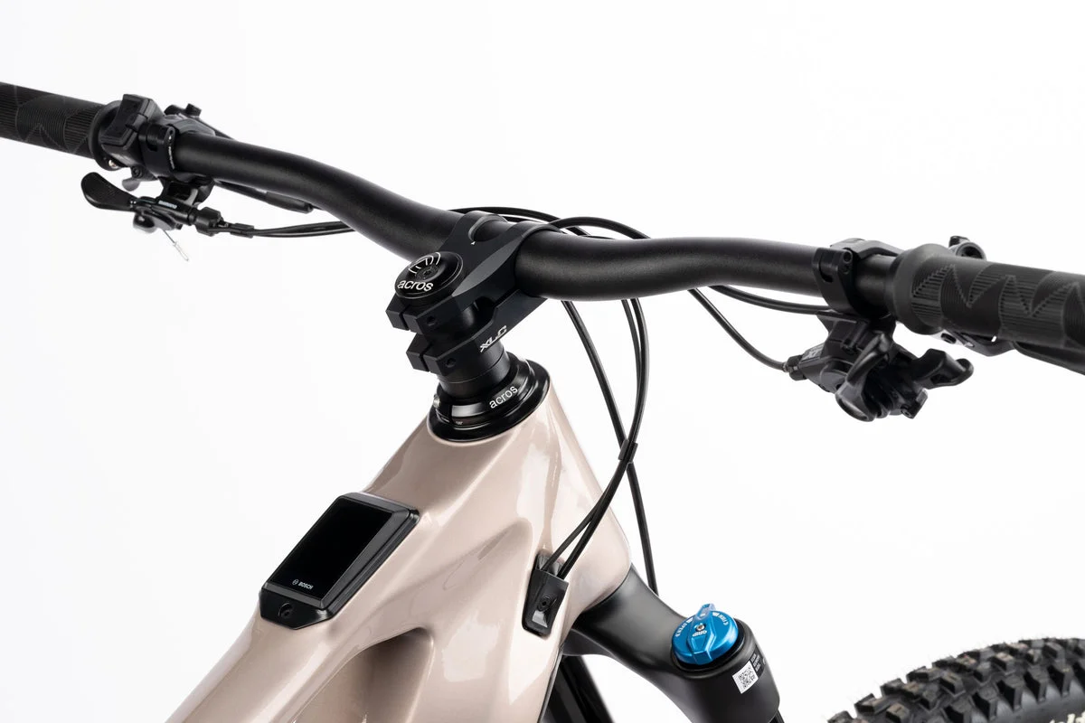 Ghost E-Riot CF Pro, Bild 2