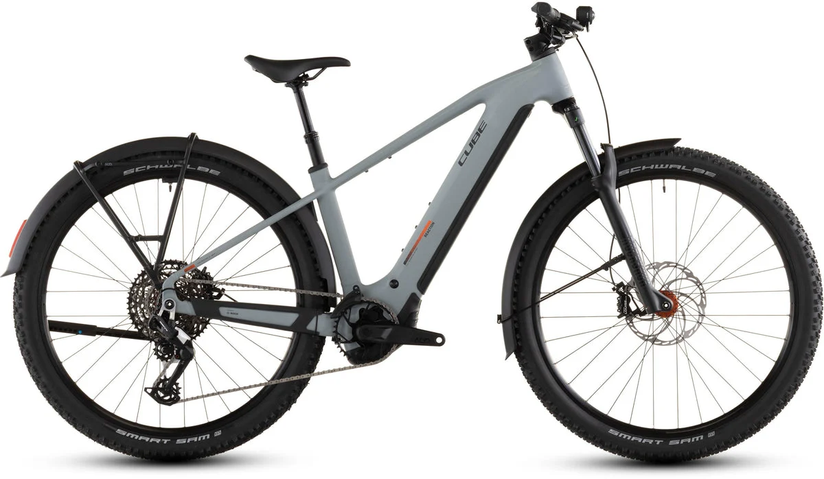 Cube Reaction Hybrid Race 800 FE 2026, Seitenansicht