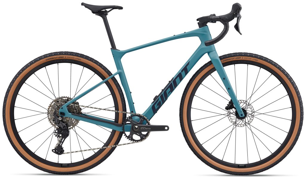 Giant Revolt Adv 3 2026