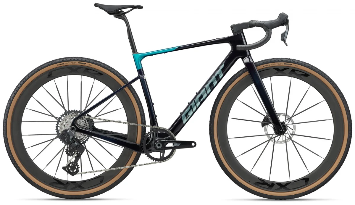 Giant Revolt Advanced SL 2 2027, Seitenansicht