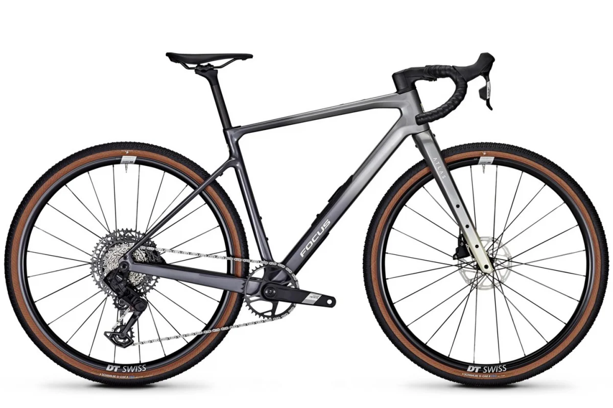 Focus Atlas 8.8 Apex epal Steel 2026-2027 2026, Seitenansicht