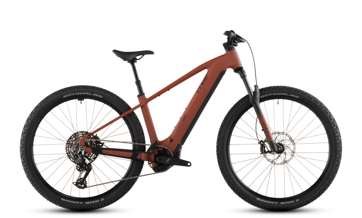 CUBE Reaction Hybrid Race 800, Seitenansicht