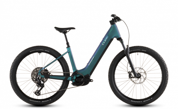 CUBE Reaction Hybrid Race 800