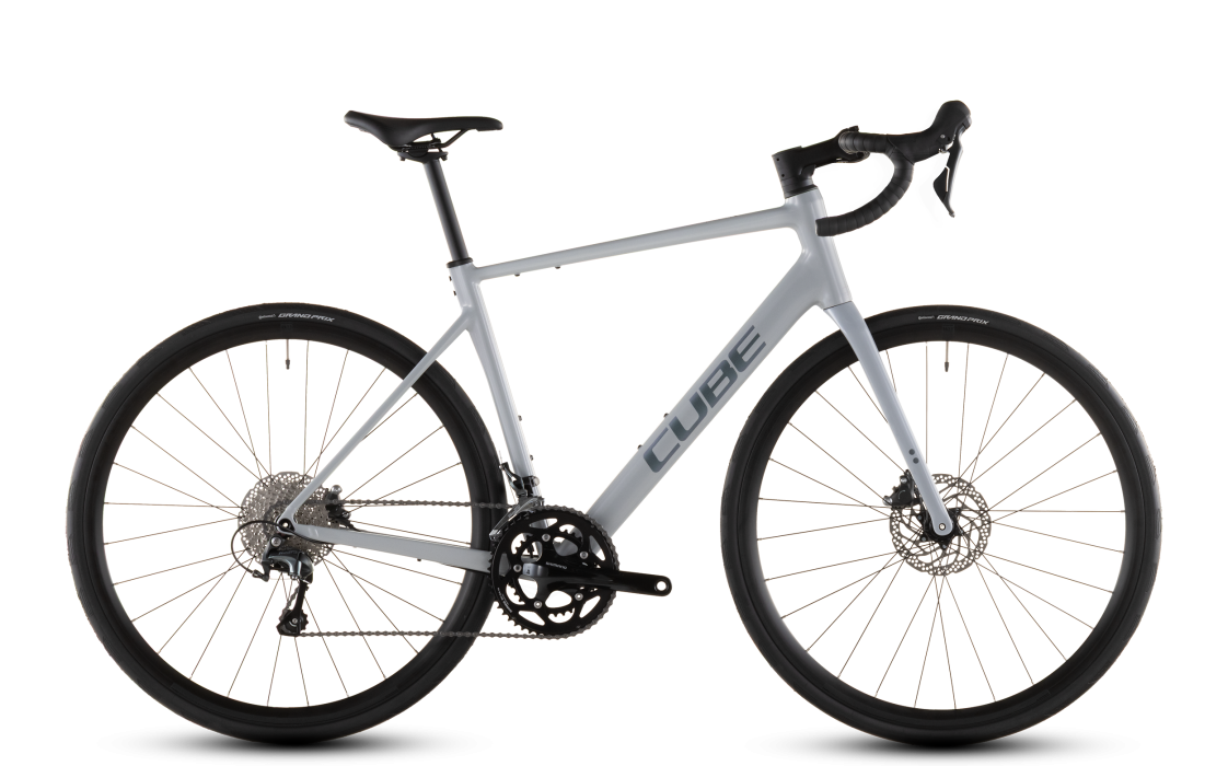 CUBE Attain Race, Seitenansicht