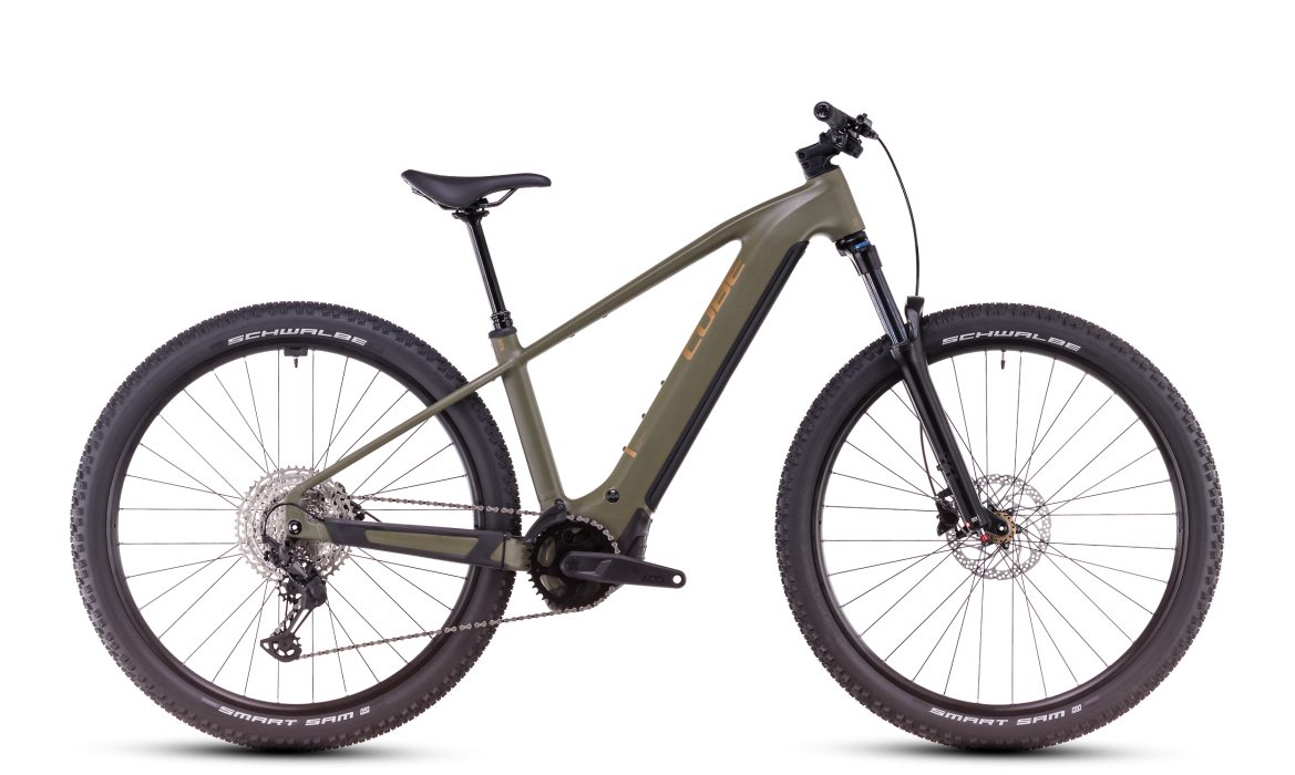 CUBE Reaction Hybrid Pro 800, Seitenansicht