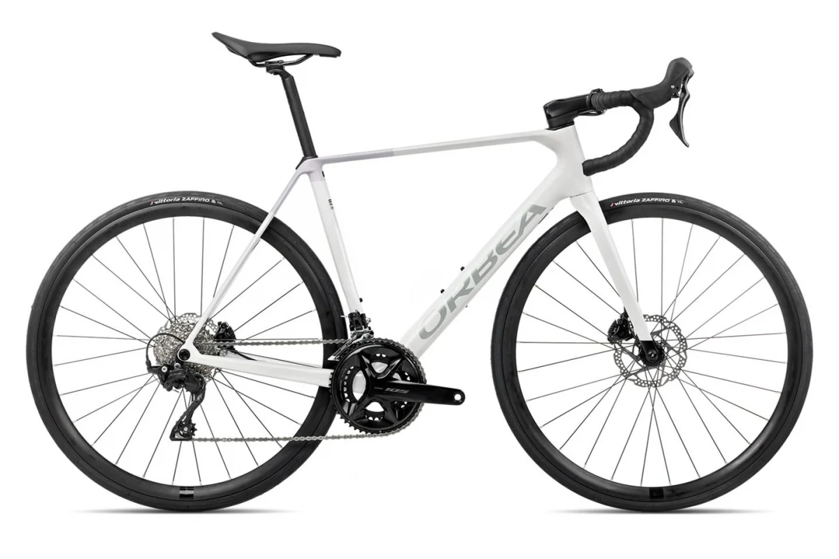 Orbea Orca M30 Iris 2026-2027 2026, Seitenansicht